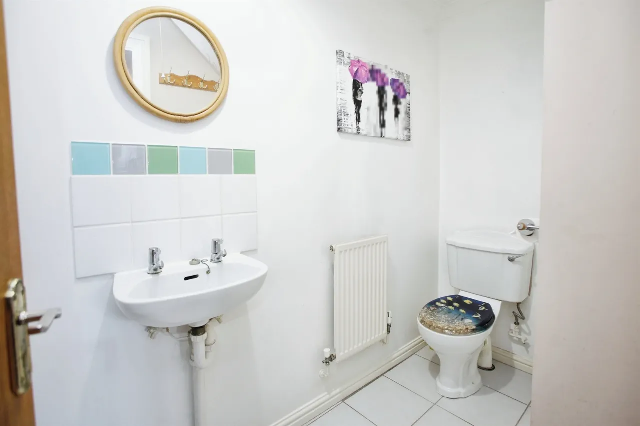 Clos Waun Ceffyl TREHARRIS, CF46, photo 12