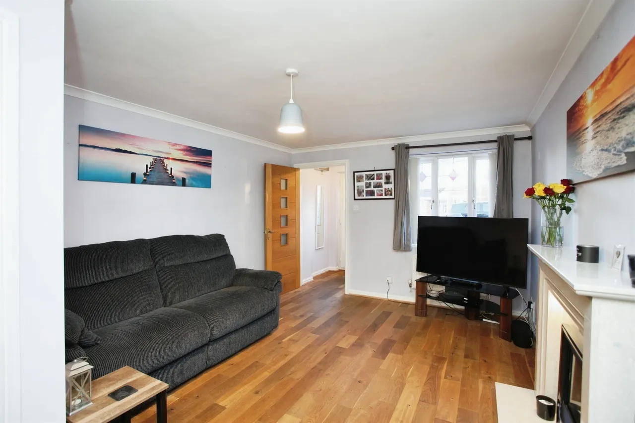 Clos Waun Ceffyl TREHARRIS, CF46, photo 3