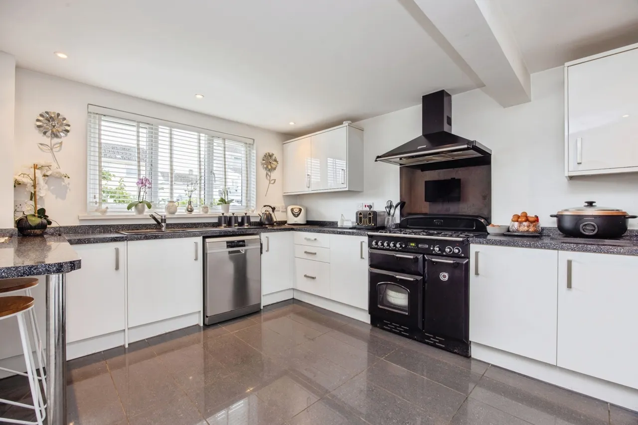 Franklyn Close, St. Austell, PL25, photo 6