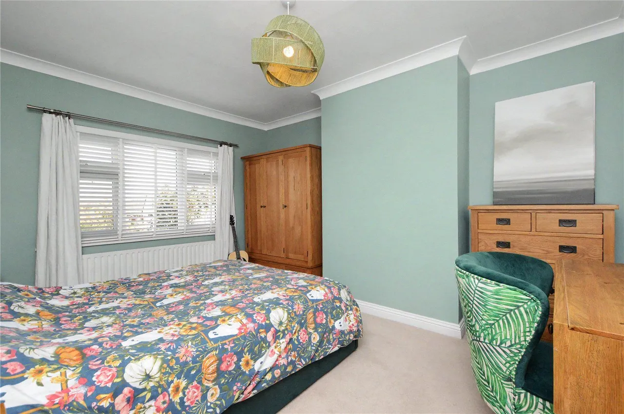 Wood Lane, Rothwell, LS26, photo 21