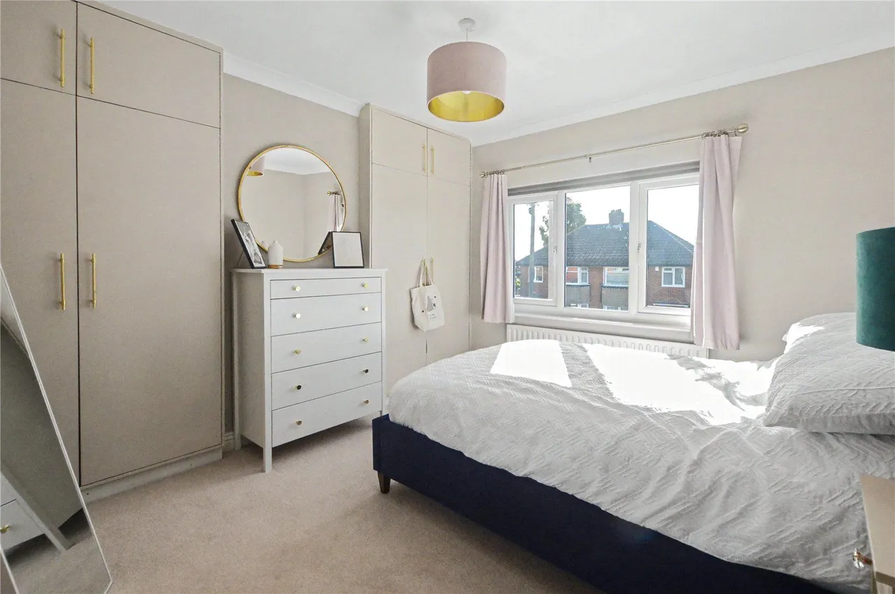 Wood Lane, Rothwell, LS26, photo 5