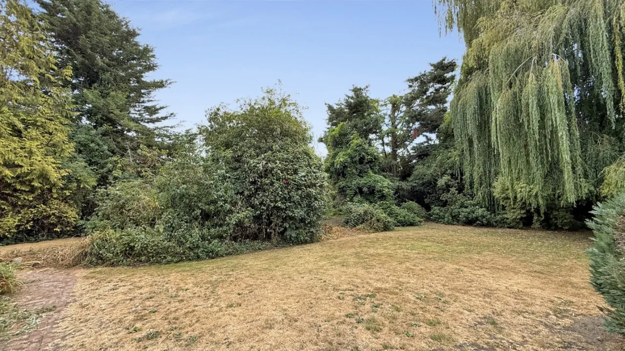 Penleigh Road, Westbury, photo 12