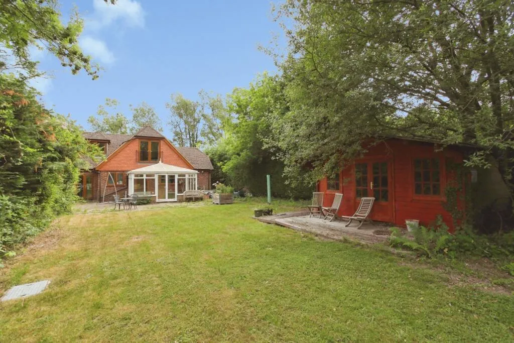 Cuckoo Lane, Tonbridge, TN11, photo 2