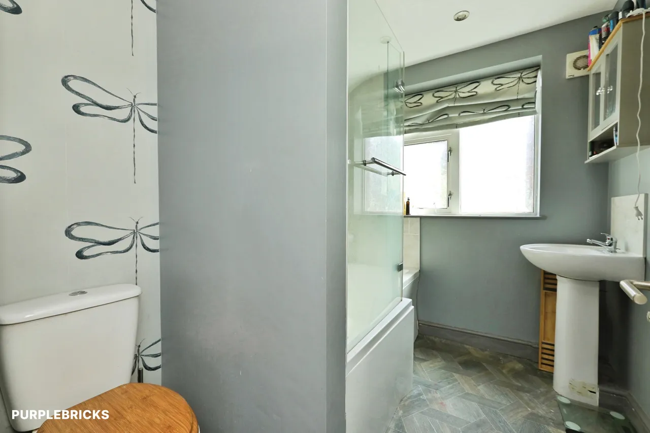 Avenue Road, Retford, DN22, photo 9