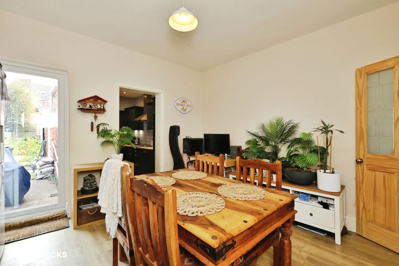 Avenue Road, Retford, DN22, photo 6