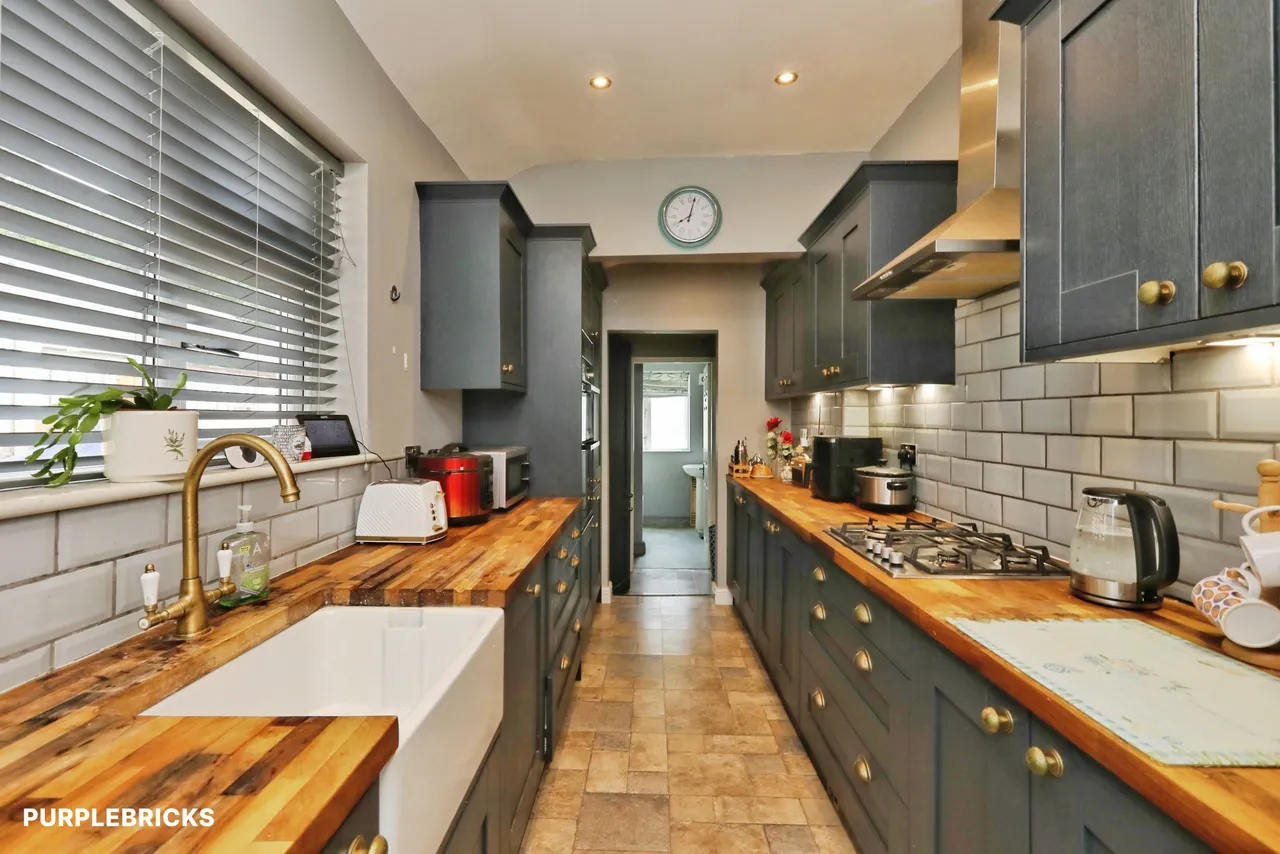 3 bed house for sale, Avenue Road, Retford, DN22