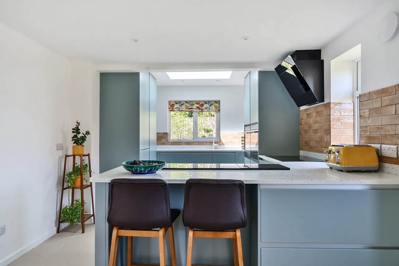 Halls Farm Close, Winchester, SO22, photo 4