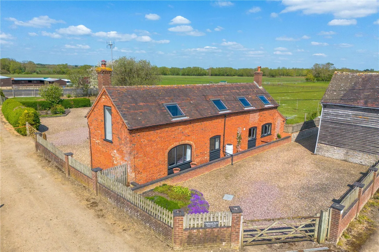Bretforton Road, Badsey, WR11, photo 2