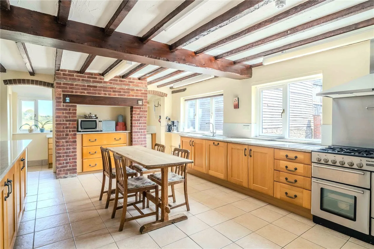 Bretforton Road, Badsey, WR11, photo 6