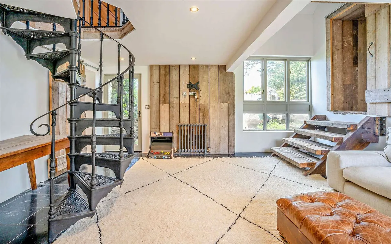 Hillside, Llangattock, Crickhowell, Powys, NP8 1LH, photo 9