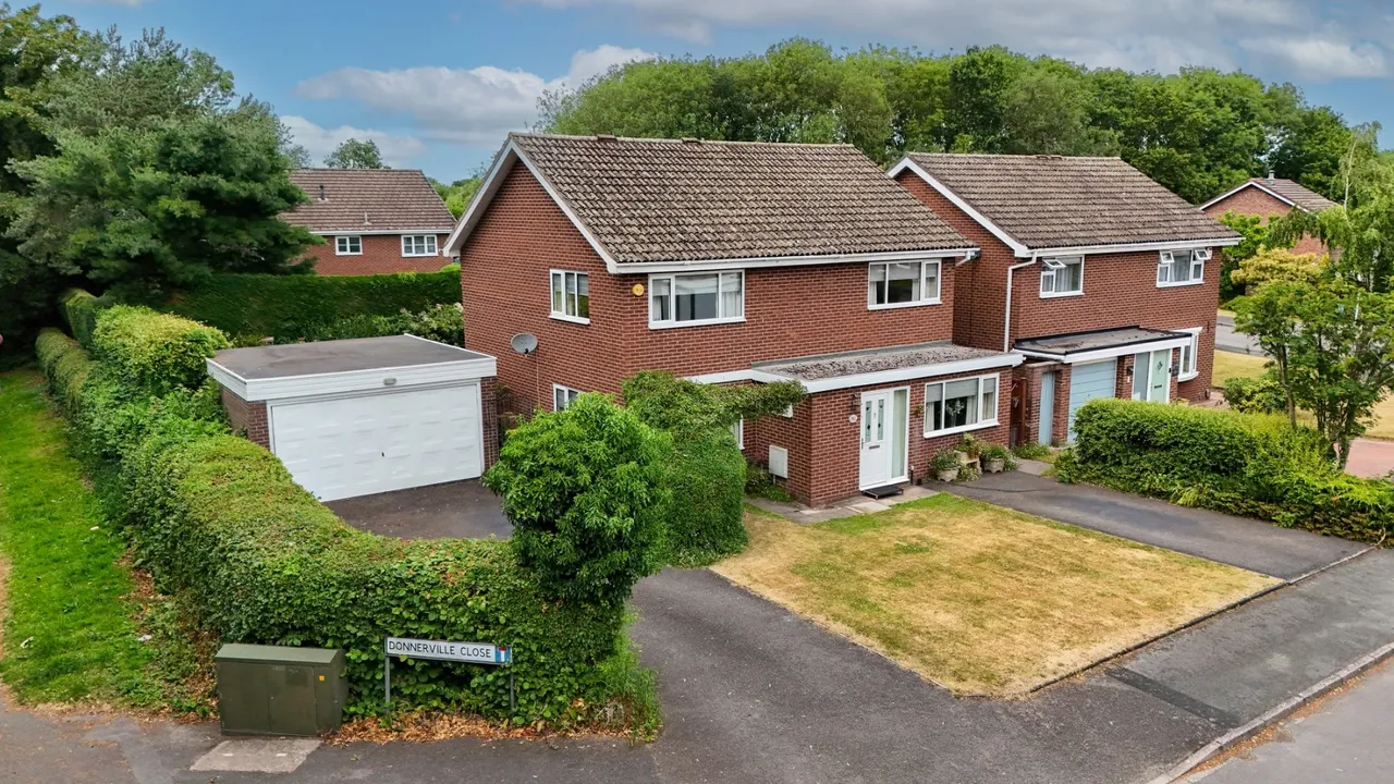 Donnerville Close, Wellington, Telford TF1 3PB, photo 28