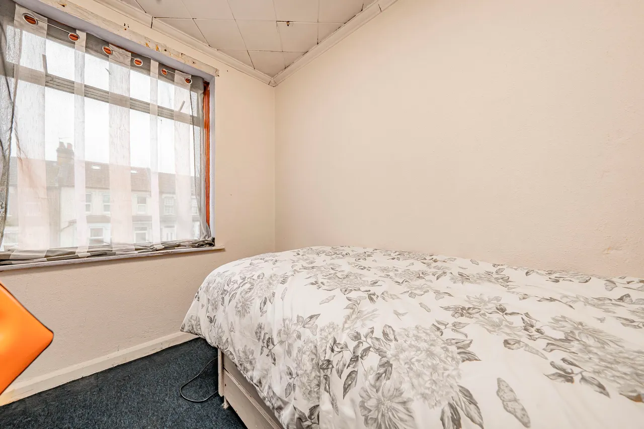Kingsley Road, Hounslow, TW3, photo 8