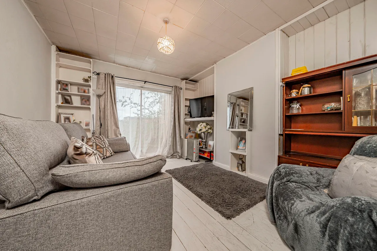 Kingsley Road, Hounslow, TW3, photo 2
