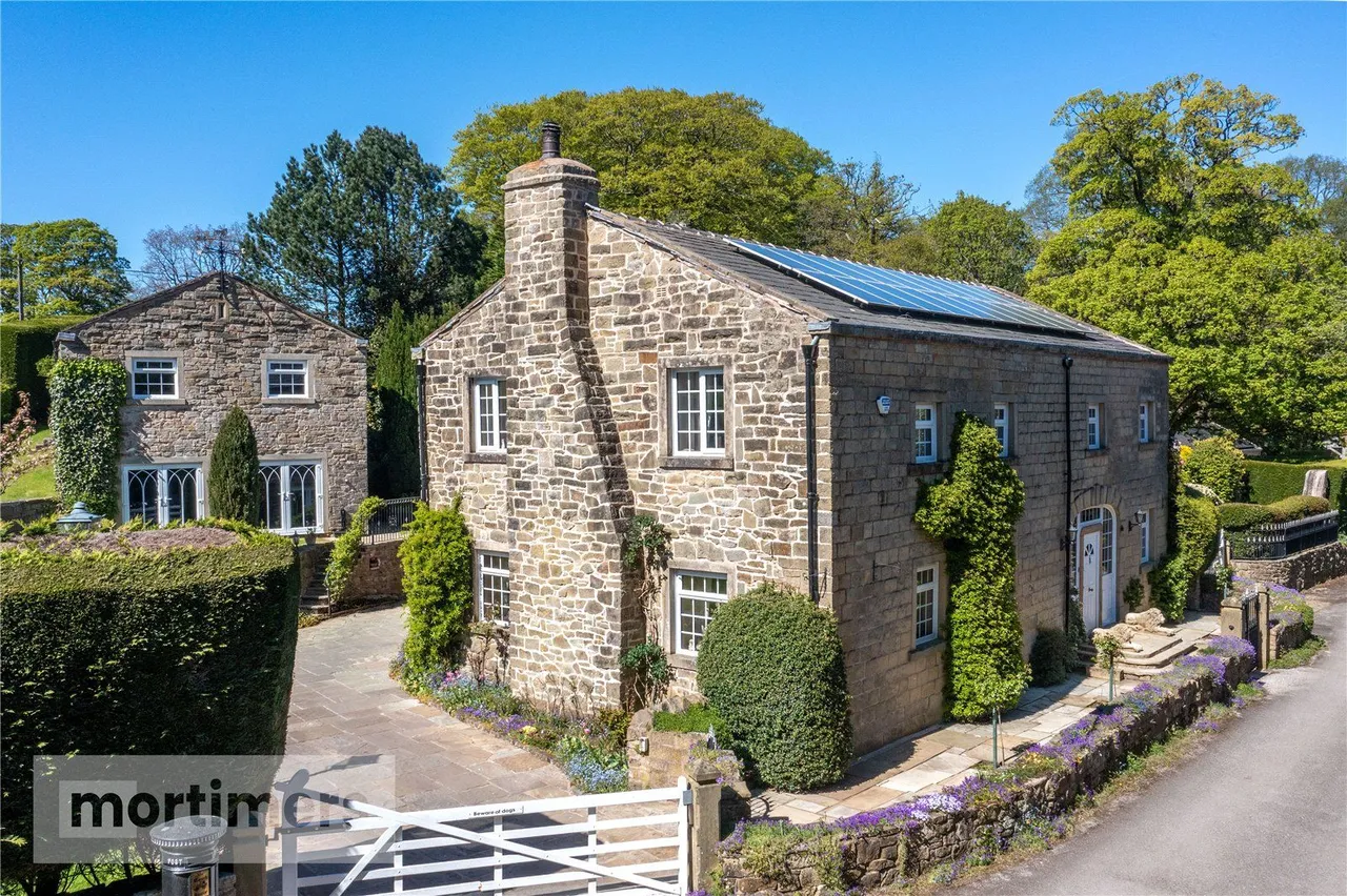 Old Hall Lane, Pleasington, BB2, photo 27