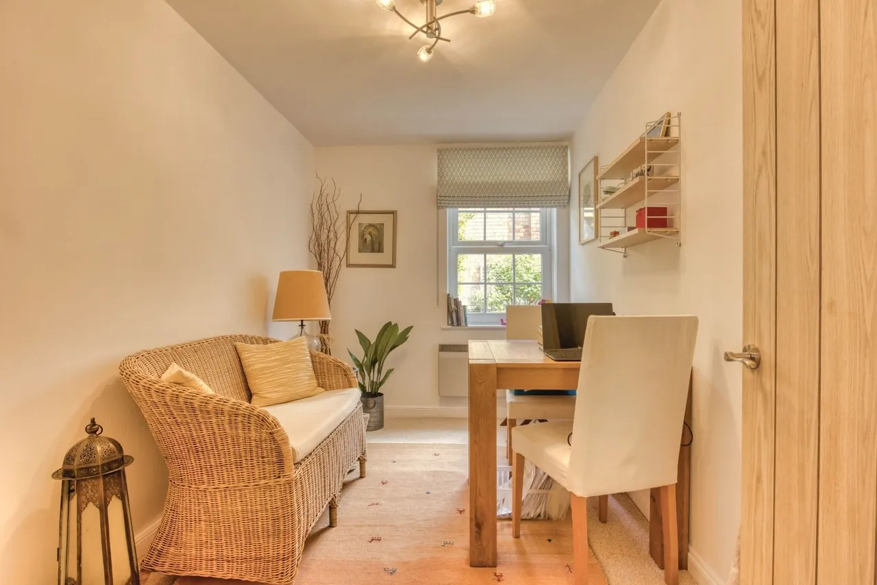 Eastgate Gardens, Taunton, TA1, photo 7