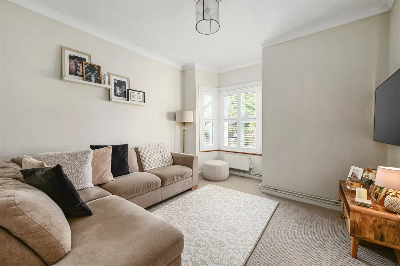 Salisbury Grove, Mytchett, Camberley, Surrey, GU16 6DA, photo 5