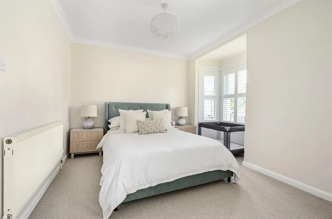 Salisbury Grove, Mytchett, Camberley, Surrey, GU16 6DA, photo 7
