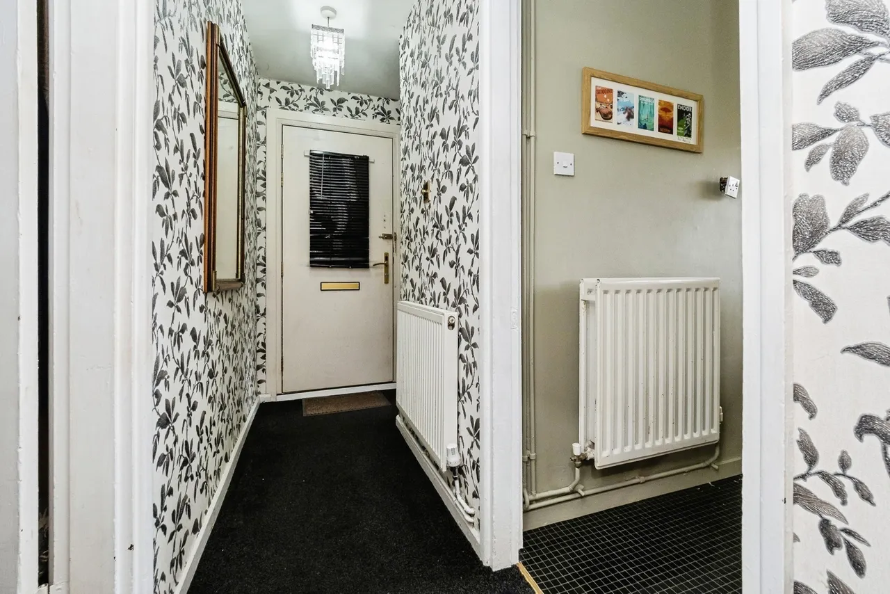 Arden Crescent, Dagenham, RM9, photo 11