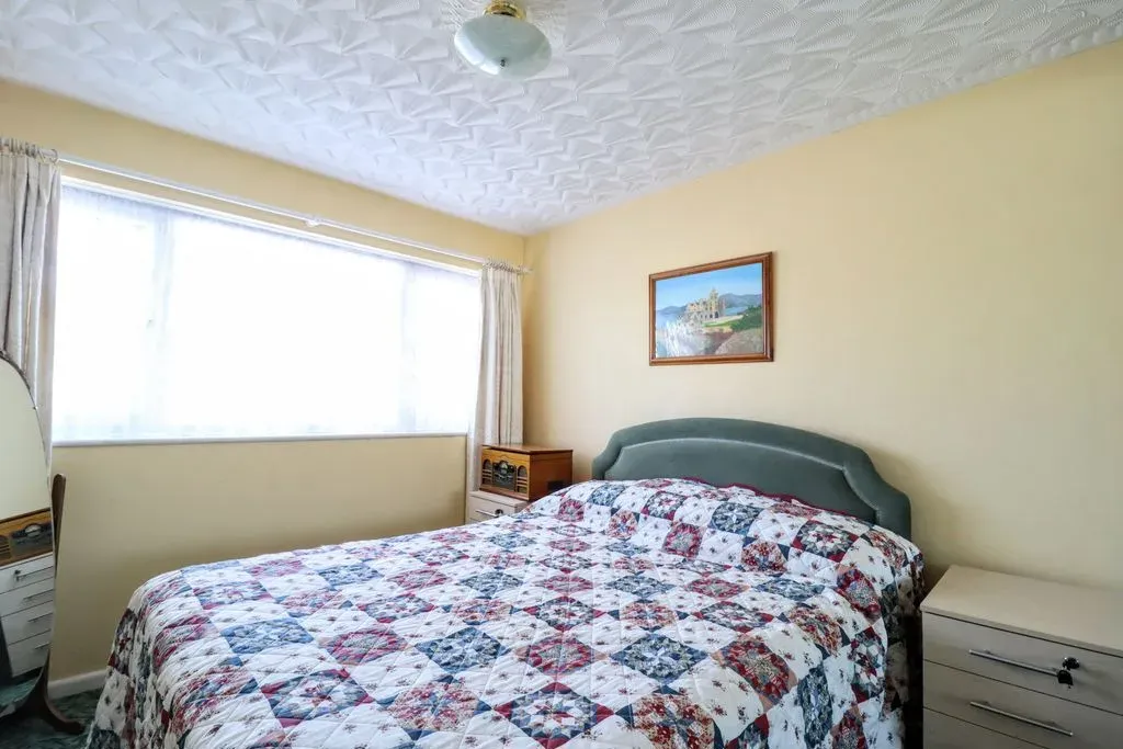 Nene Drive, Bletchley, Milton Keynes, Buckinghamshire, MK3 7BY, photo 6