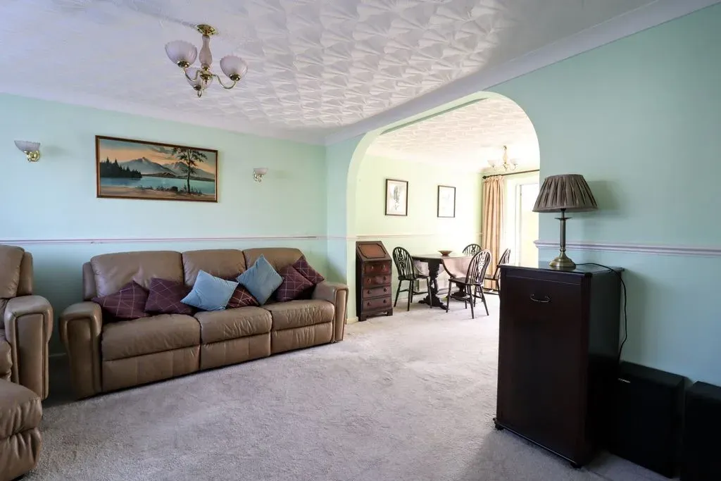 Nene Drive, Bletchley, Milton Keynes, Buckinghamshire, MK3 7BY, photo 11