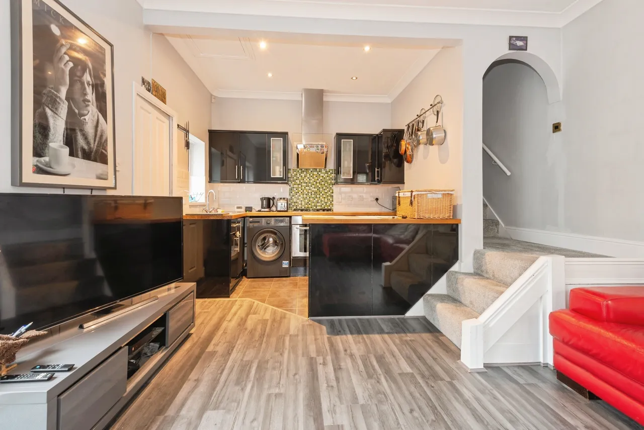 Camden Road, Sutton, SM1, photo 2