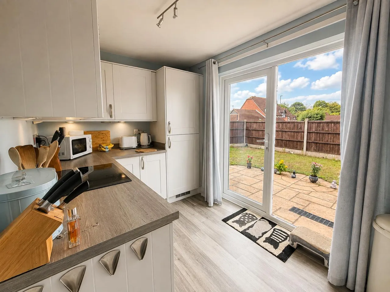 Trowbridge Close, Oakwood, DE21, photo 4