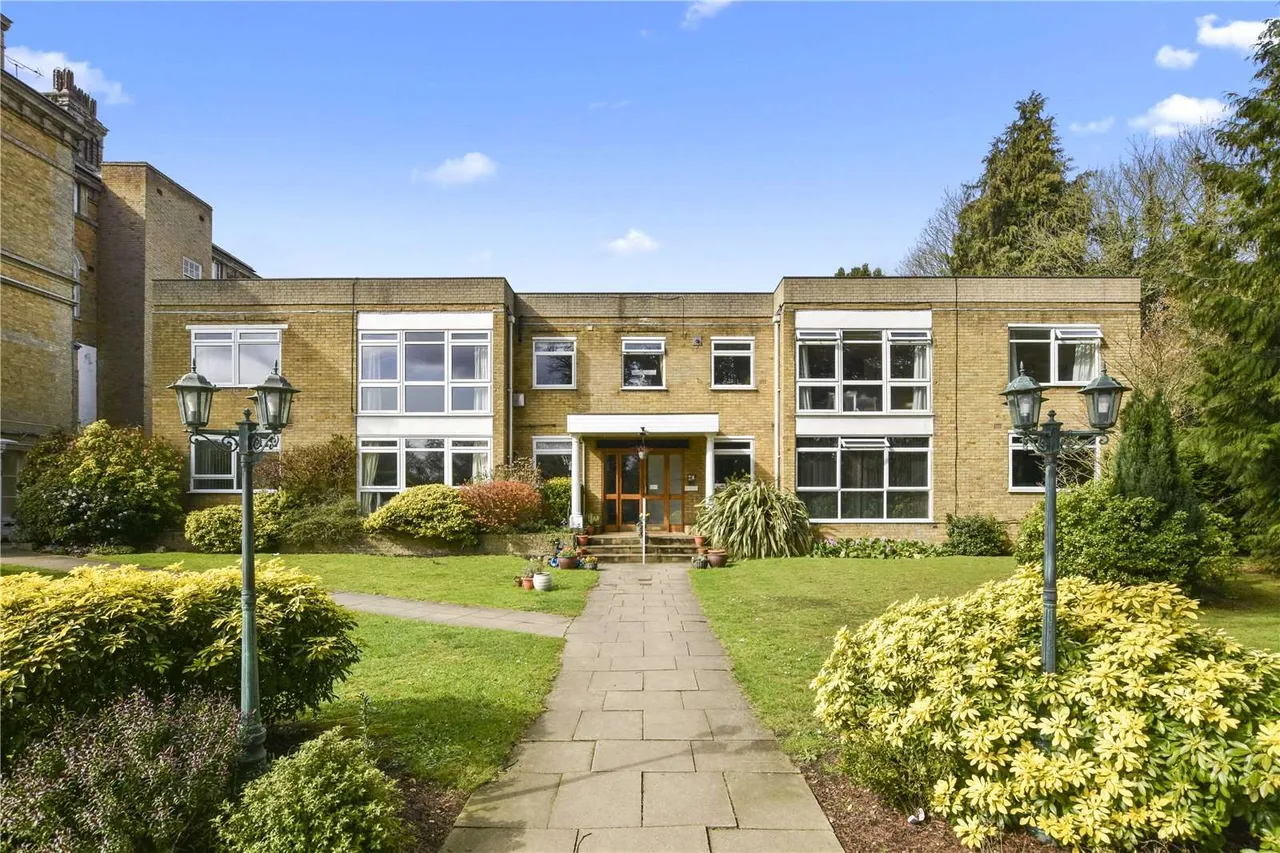 2 bed flat to rent, Loudwater Lane, Loudwater, WD3