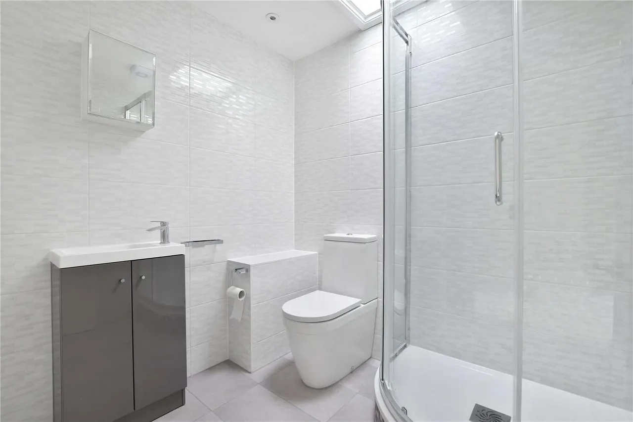 Loudwater Lane, Loudwater, WD3, photo 7