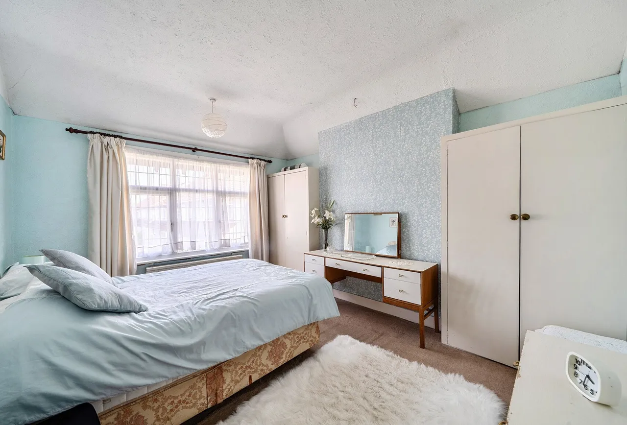 The Crescent, Sutton, SM1 4HU, photo 5