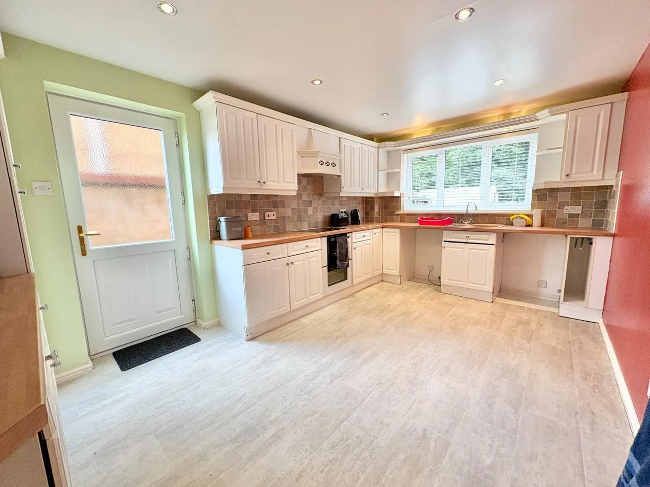 Clover Drive, Etherley Dene, DL14, photo 5