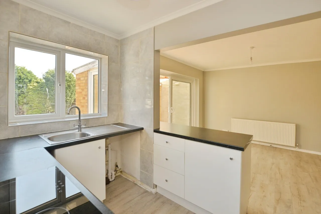 Manor Road, Lydd, Romney Marsh, Kent, TN29, photo 15