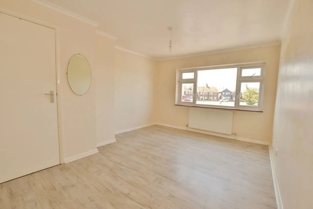 Manor Road, Lydd, Romney Marsh, Kent, TN29, photo 8