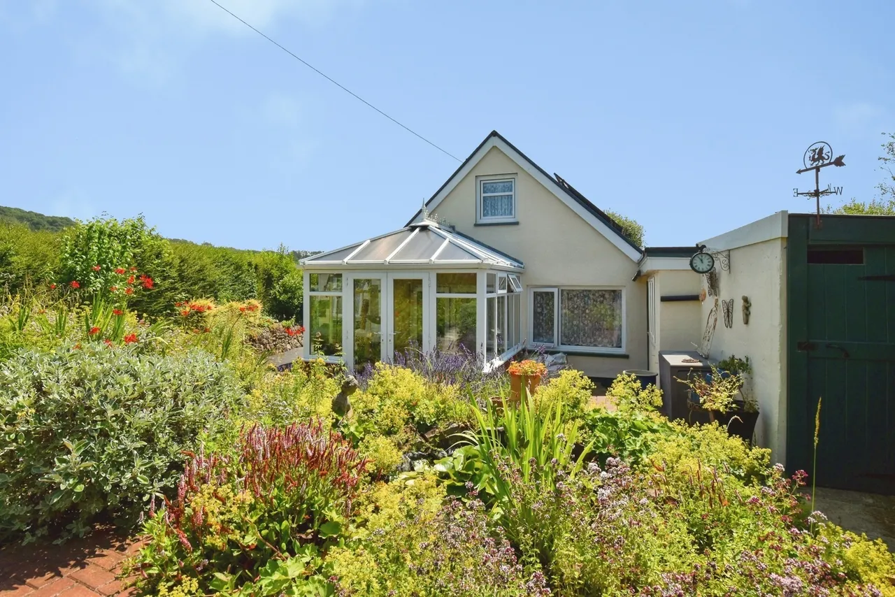 Llandeilo Road, Llandybie, SA18, photo 20