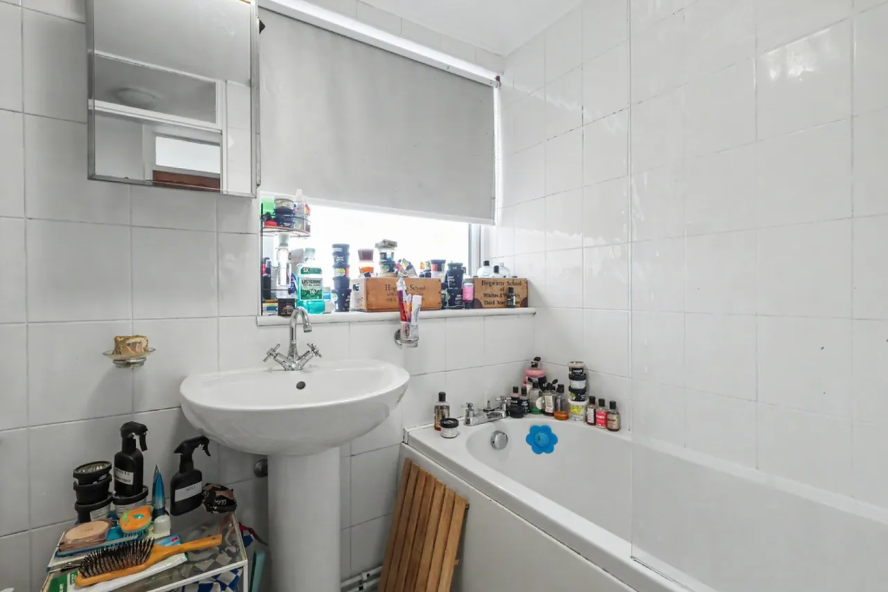 Dowland Place, Adastral Road, BH17, photo 10
