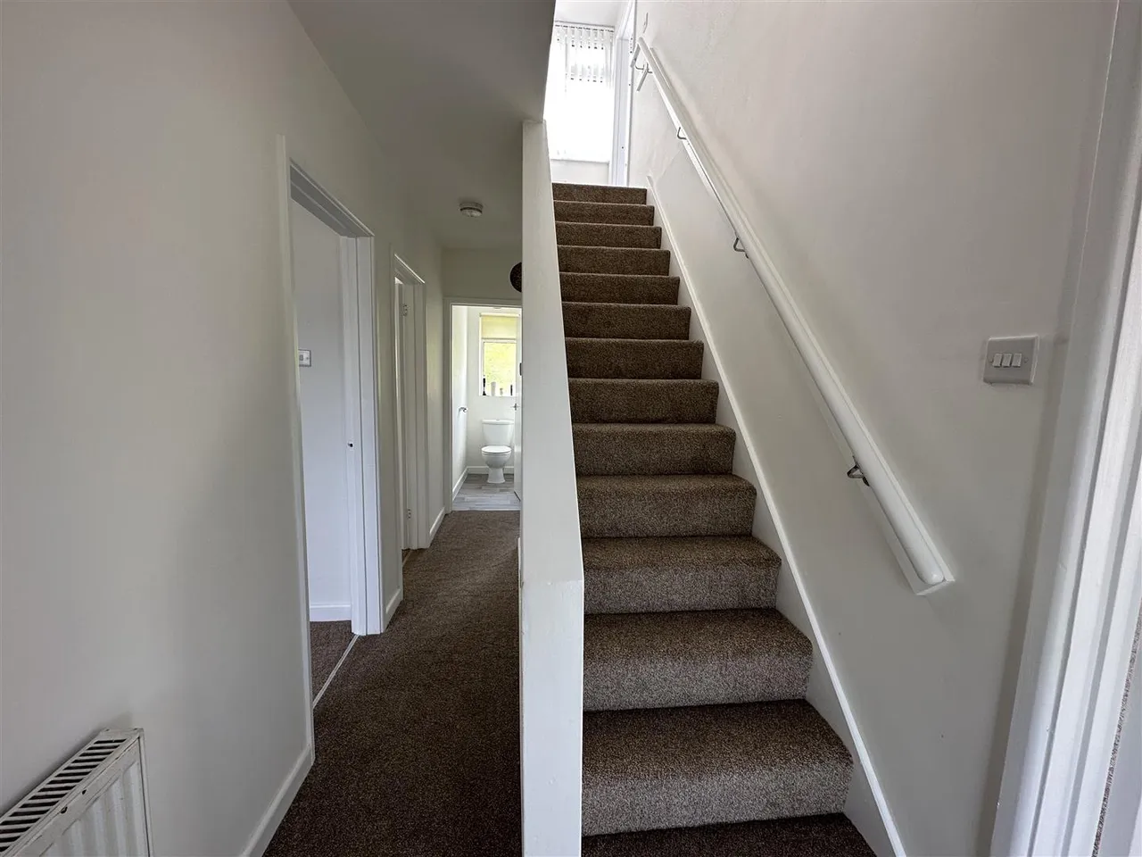 Lindthorpe Way, photo 10