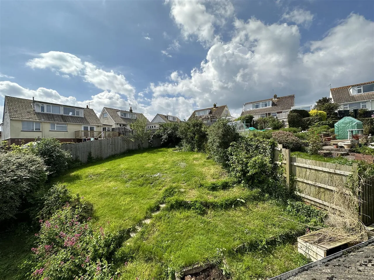 Lindthorpe Way, photo 4