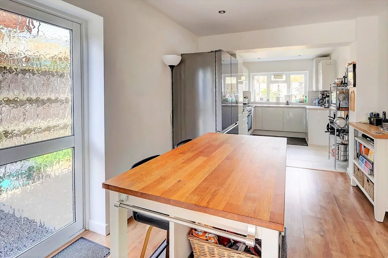 Heath End Close, High Wycombe, HP15, photo 3