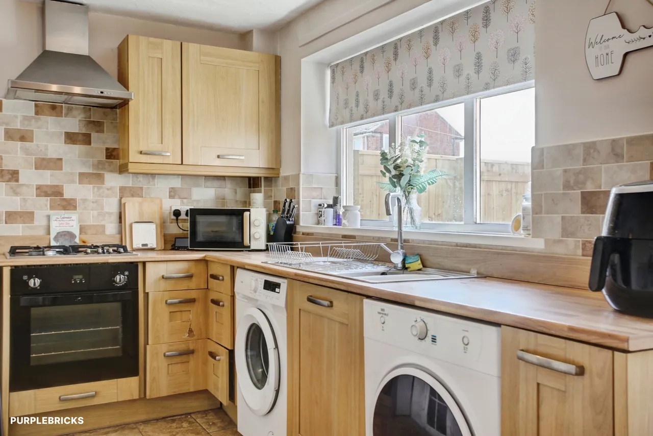 Grassbanks, Gateshead, NE10, photo 2