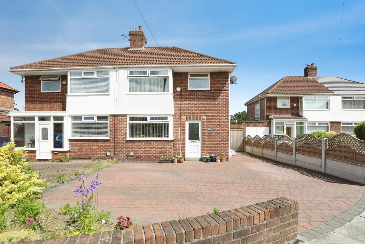 Layton Close, Liverpool, L25, photo 19