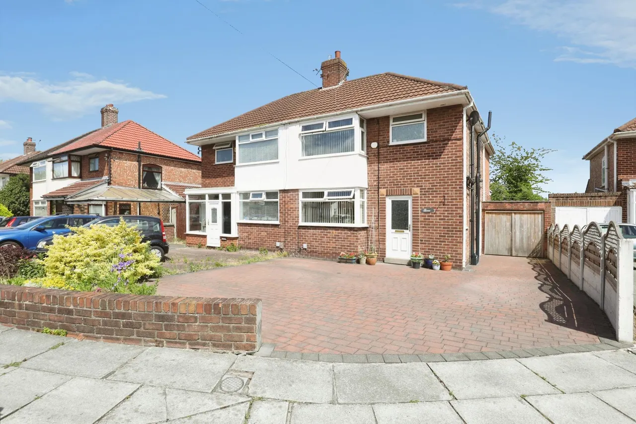 3 bed house for sale, Layton Close, Liverpool, L25