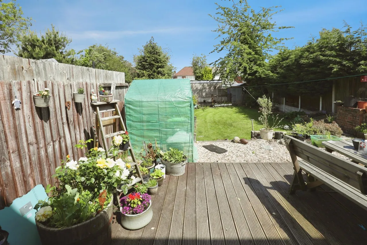 Layton Close, Liverpool, L25, photo 20