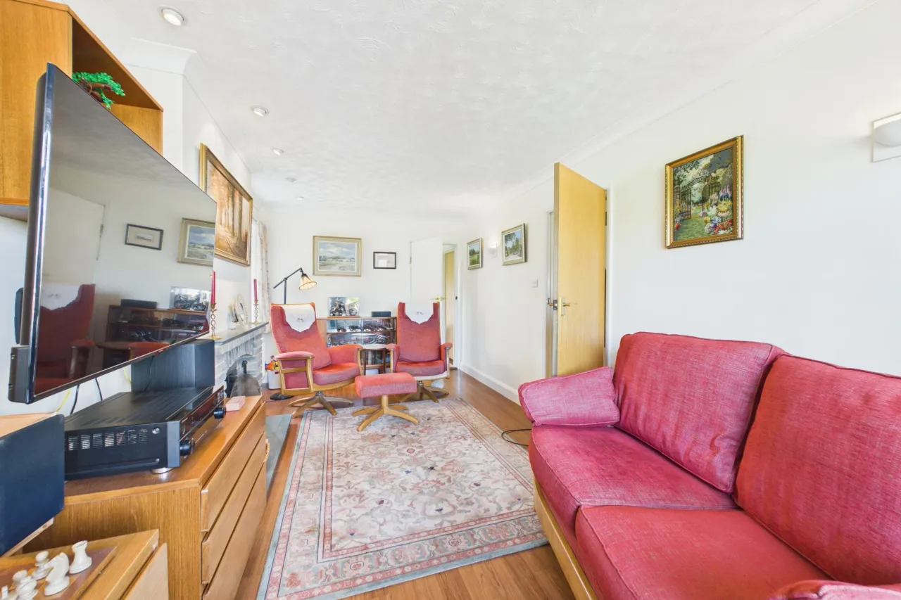 Wellcroft, Ivinghoe, LU7, photo 5