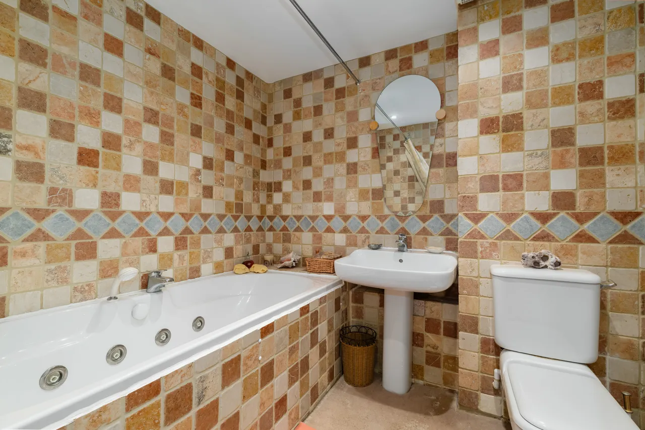 Abbotshade Road, London, SE16, photo 9