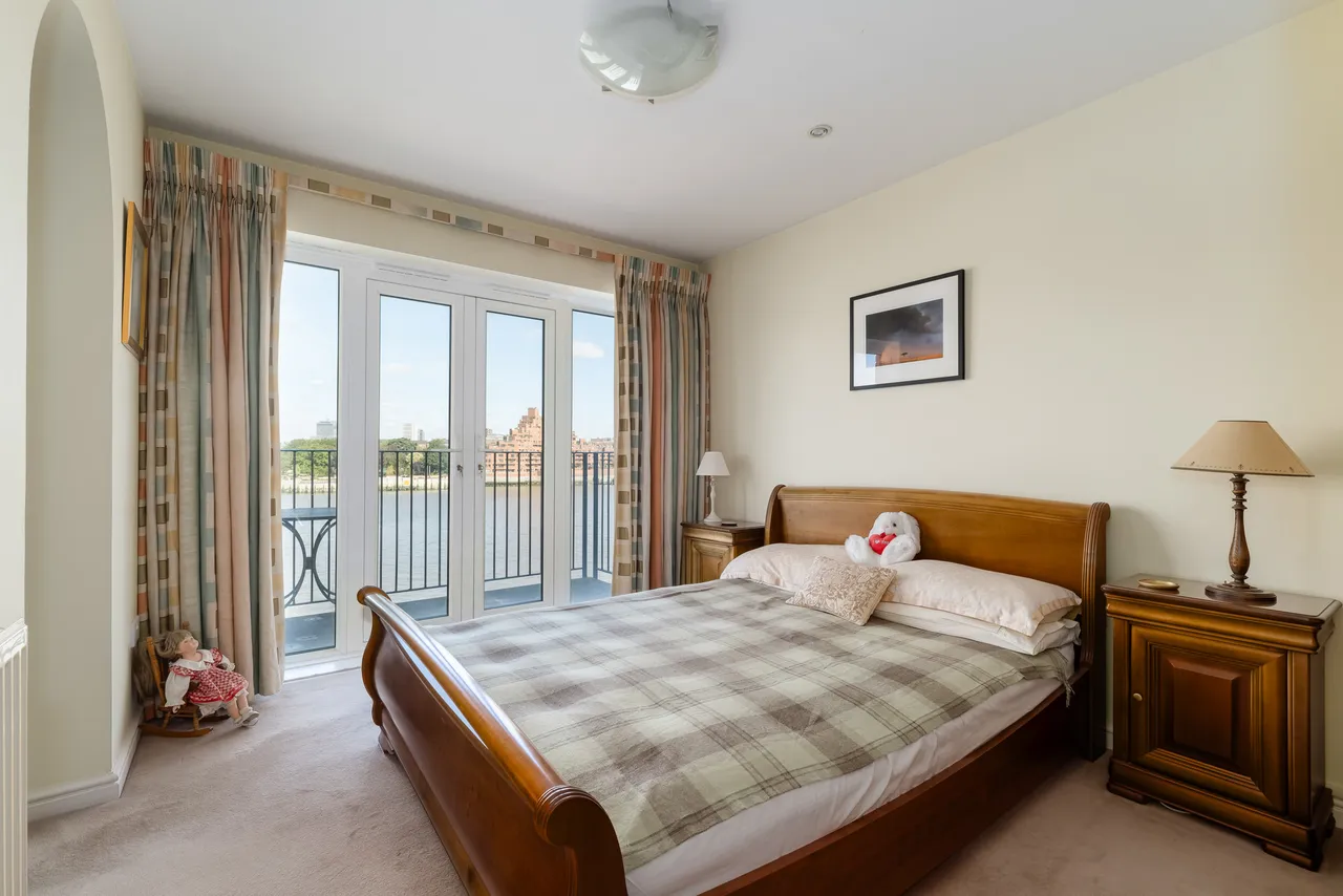 Abbotshade Road, London, SE16, photo 7