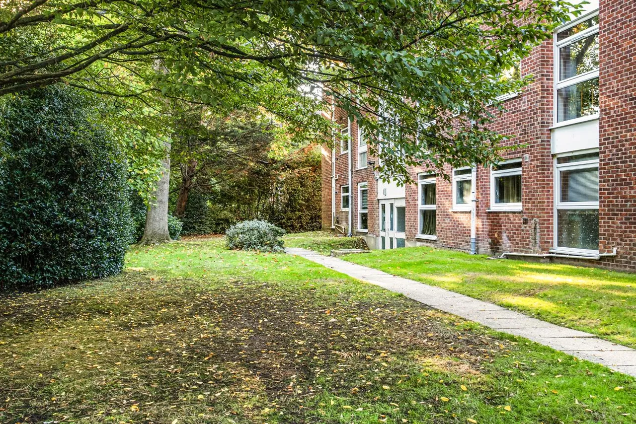 Water Gardens, BH8, photo 18