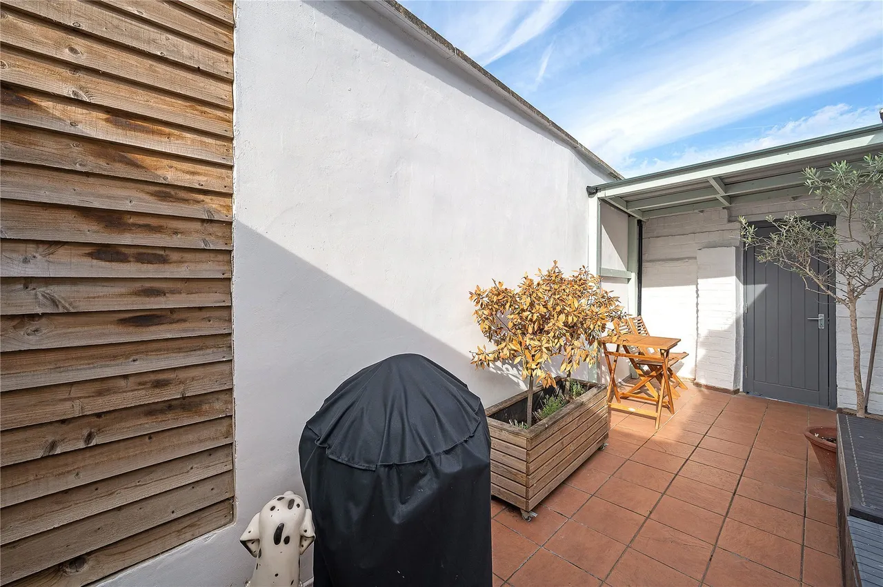 Gowan Avenue, London, SW6, photo 20