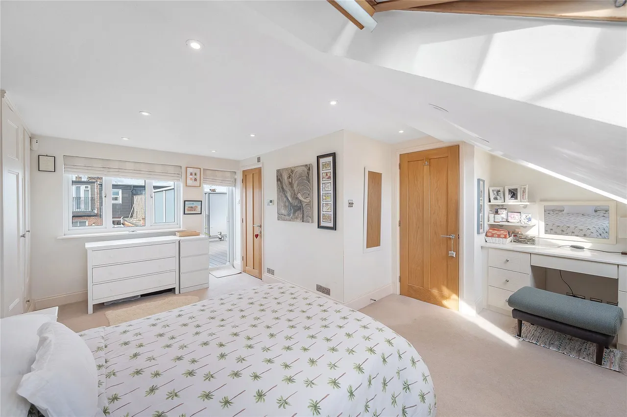 Gowan Avenue, London, SW6, photo 15