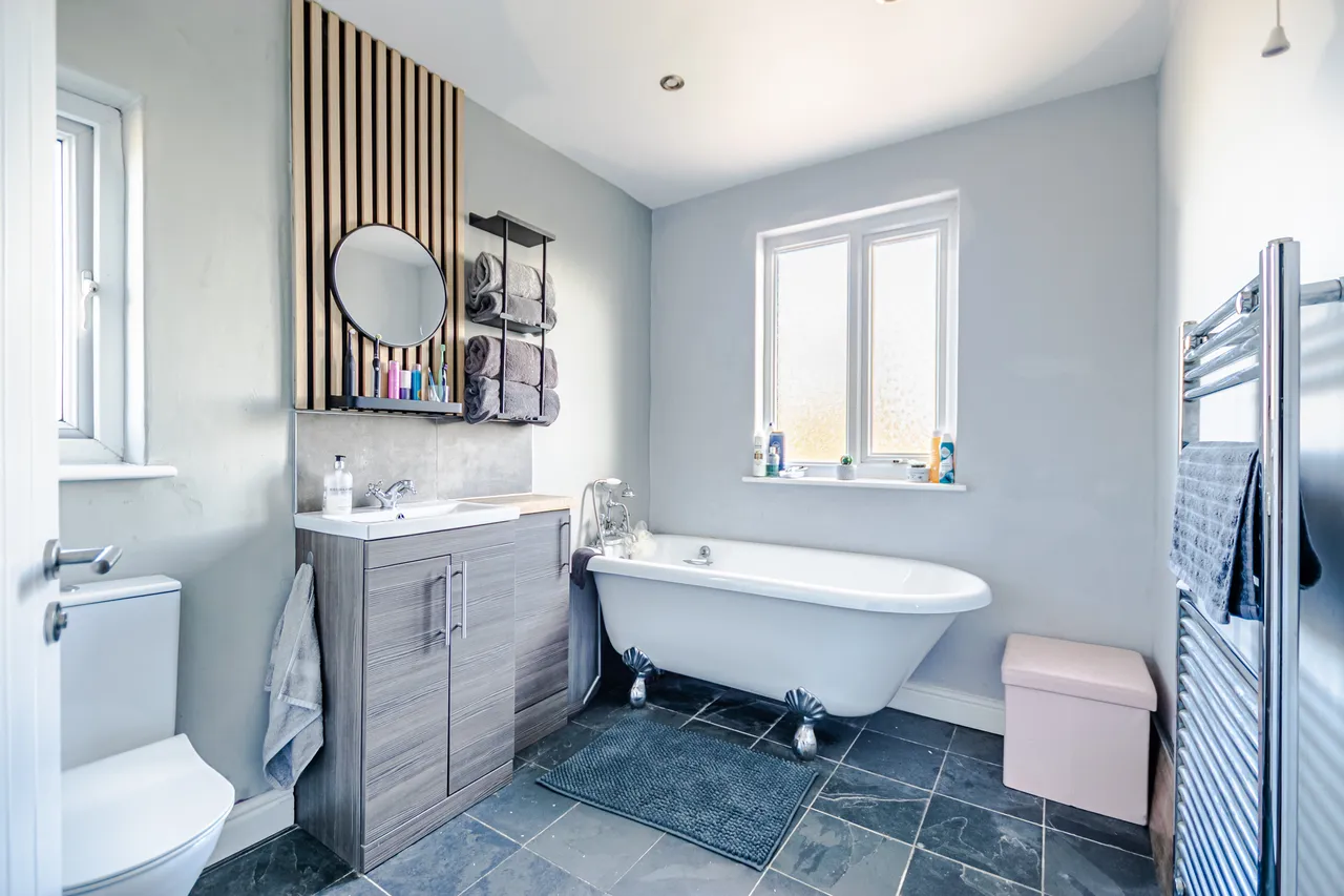 Sandhill Lane, Selby, YO8, photo 17