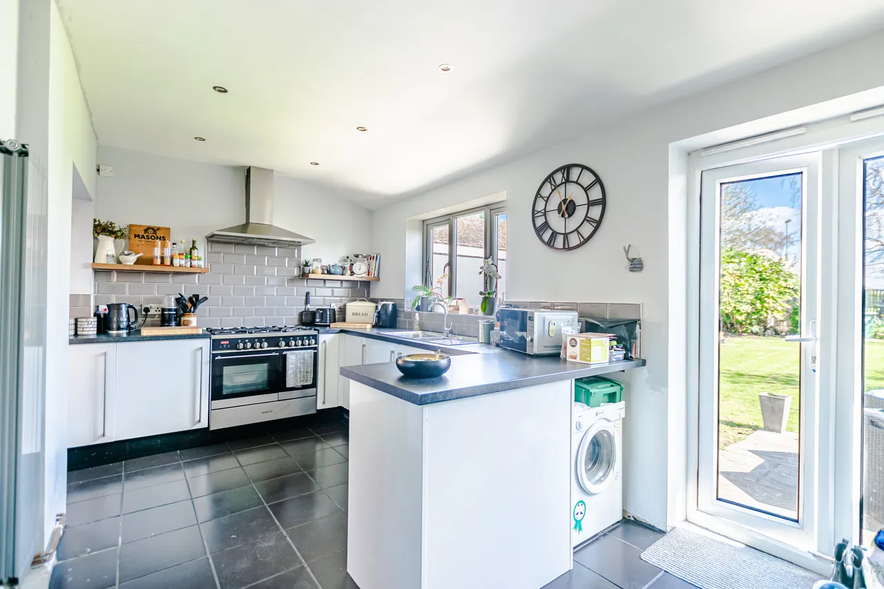 Sandhill Lane, Selby, YO8, photo 5