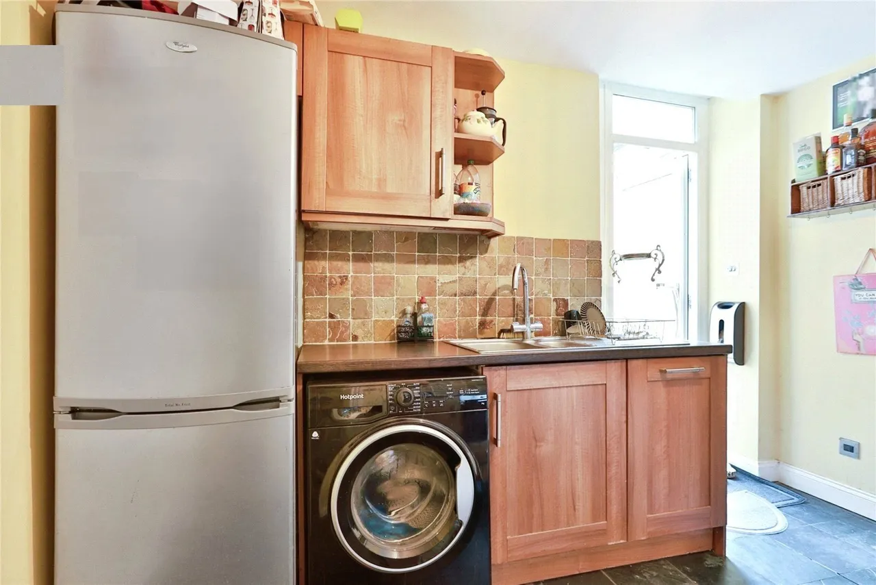 West Hill Road, Bournemouth, BH2, photo 9